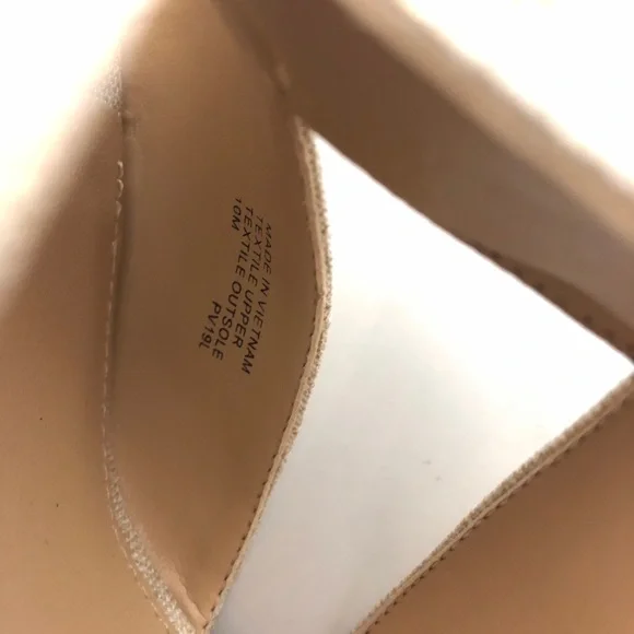 Michael Kors Berkley Espadrille Wegde light gold 10 - Picture 2 of 9